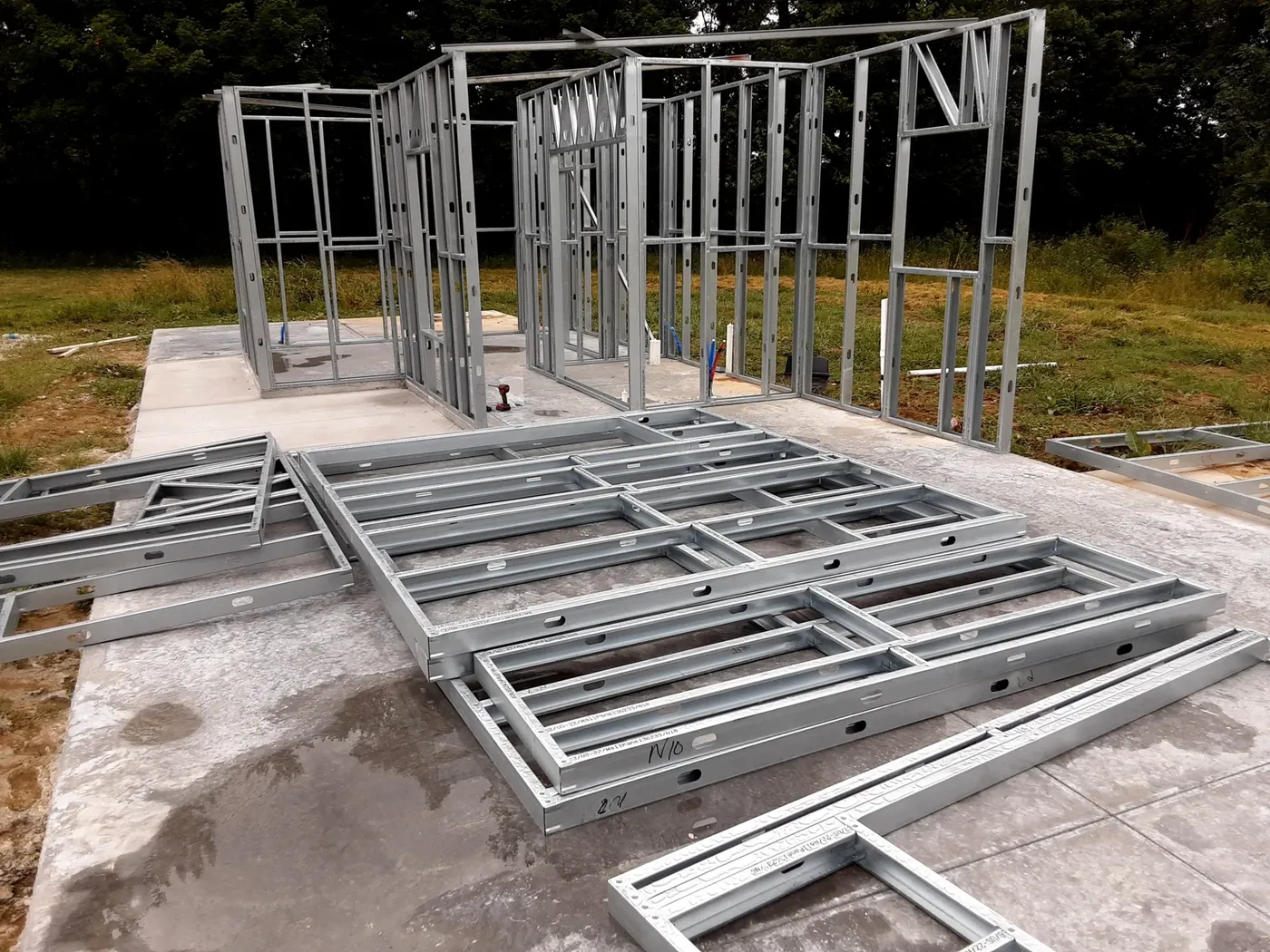 750 sq ft cottage steel frame under construction